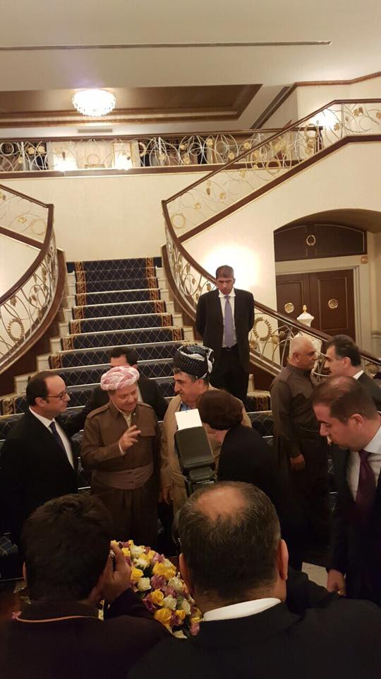به‌ وێنه‌.. به‌شدارى محه‌ممه‌دى حاجى مه‌حموود له‌ ميواندارى سه‌رۆكى فه‌ره‌نسا ببينه‌